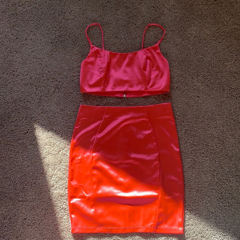 Neon pink two piece dress. Size small.